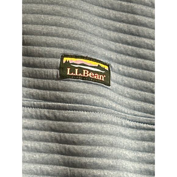 LL Bean Half Button Collar with Pocket Front Pouch - Picture 2 of 6